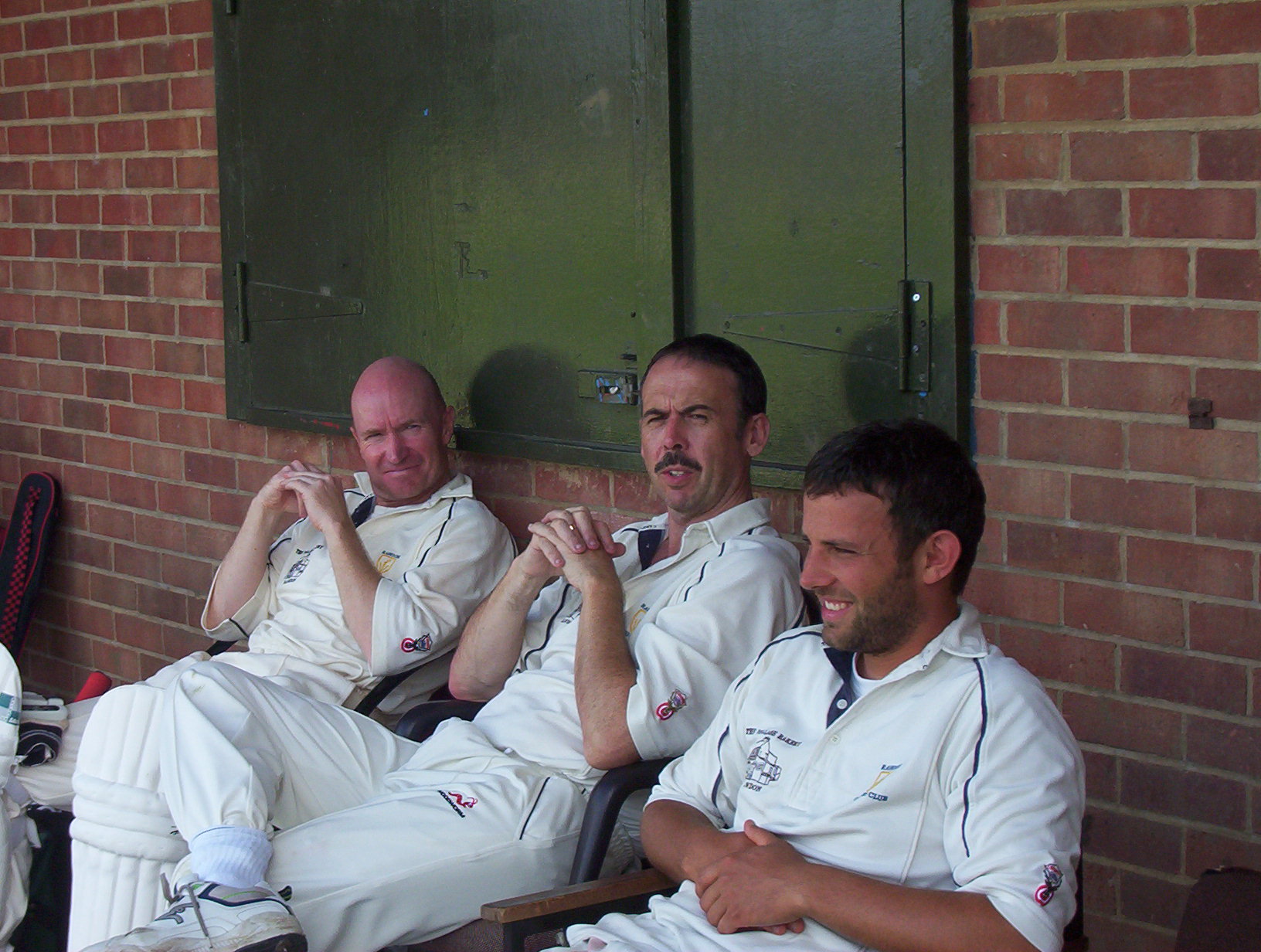 Phil (centre) looks relaxed on debut